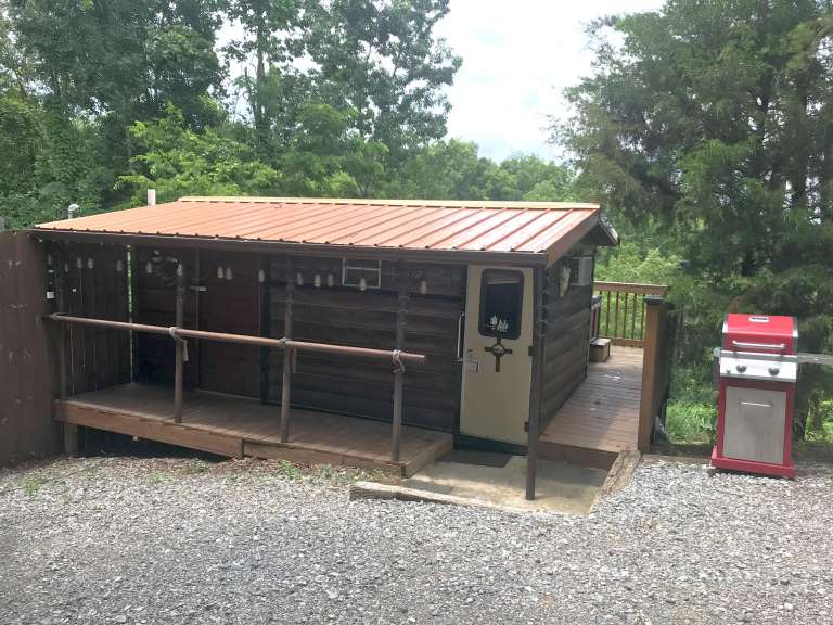 Sevierville Overnight Camper Rental Vacation Cabins for You